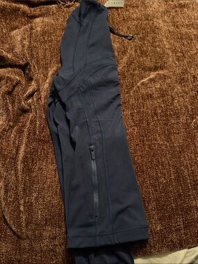 Lulu define jacket